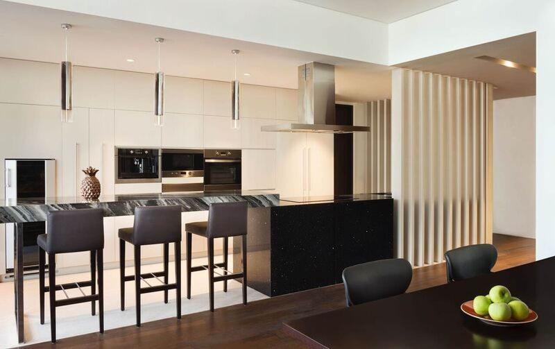 ลา วีลล์ โฮเทล แอนด์ สวีท ซิตี้วอล์ก ดูไบ ออโตกราฟ คอลเลกชัน Hotel ภายนอก รูปภาพ A modern kitchen